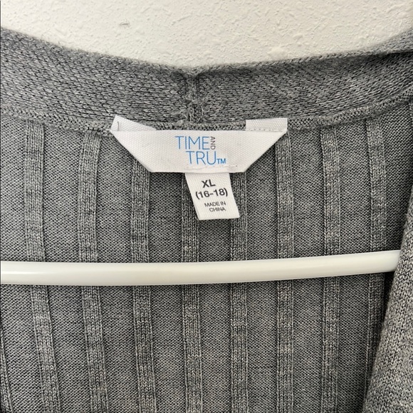 Gray Ribbed Knit Dress - Picture 2 of 5